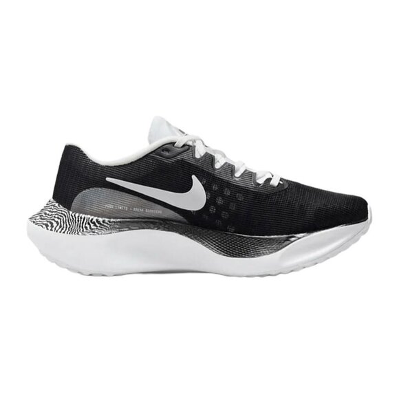 Nike Shoes - NWT Nike Women's Zoom Fly 5 Running Shoes